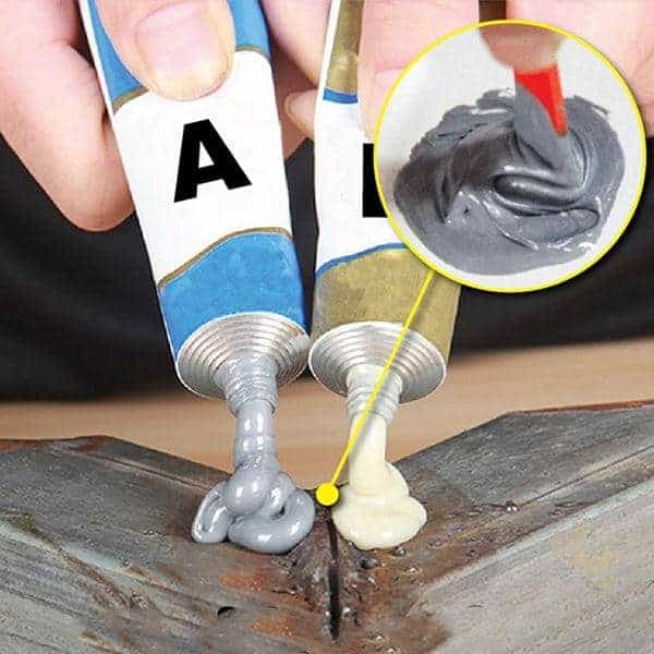 Pasta reparatii